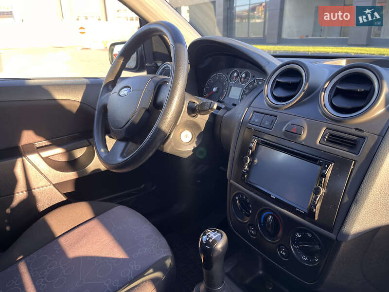 Хетчбек Ford Fiesta 2008 в Мукачевому фото 21 Хетчбек Ford Fiesta 2008 в Мукачевому