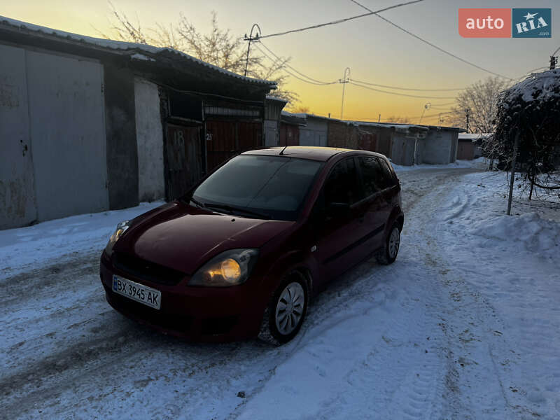 Хетчбек Ford Fiesta 2007 в Василькові