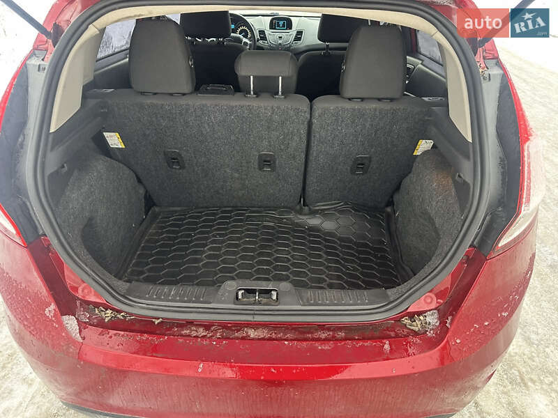 Хэтчбек Ford Fiesta 2014 в Киеве