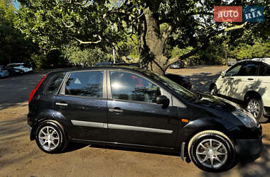 Хэтчбек Ford Fiesta 2006 в Одессе