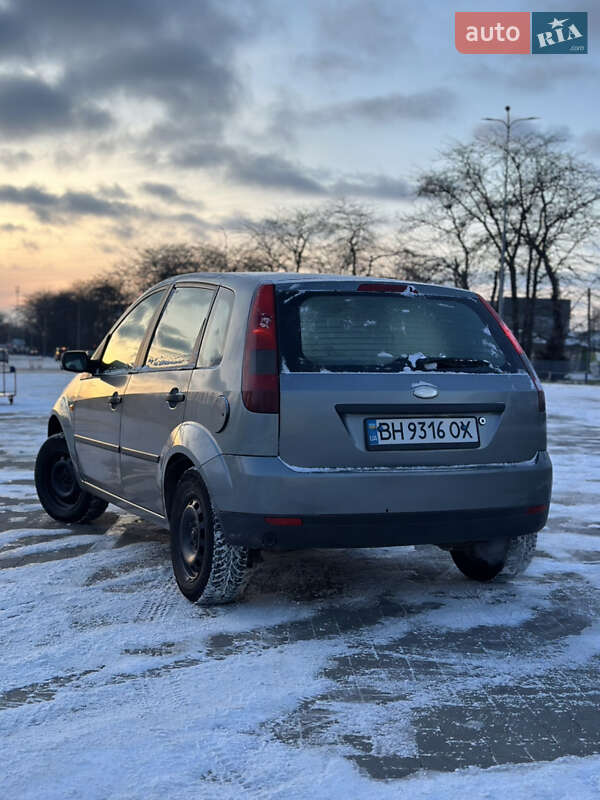 Хетчбек Ford Fiesta 2002 в Одесі