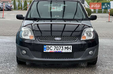 Хэтчбек Ford Fiesta 2007 в Львове