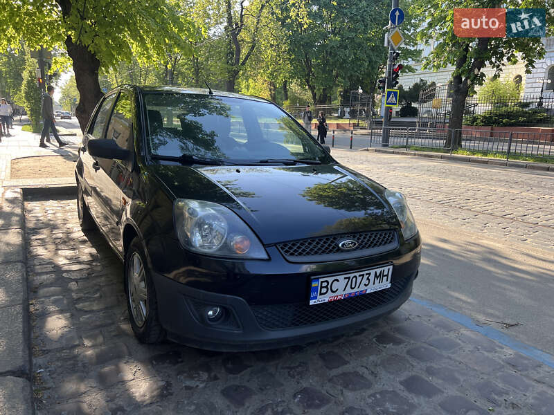 Хетчбек Ford Fiesta 2007 в Львові