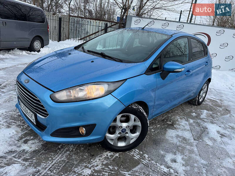 Хетчбек Ford Fiesta 2012 в Дніпрі