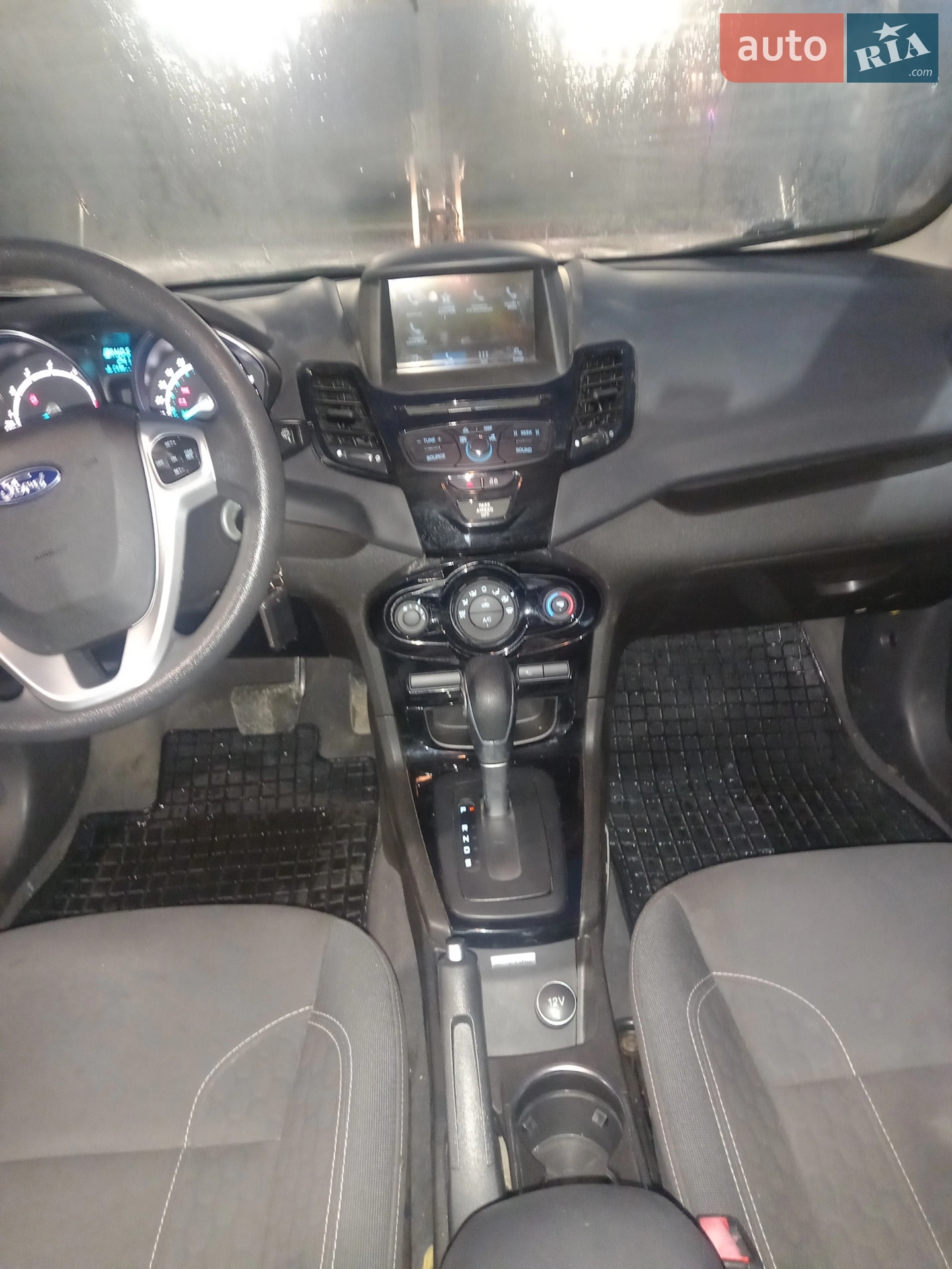 2019 Ford Fiesta - мініатюра 23