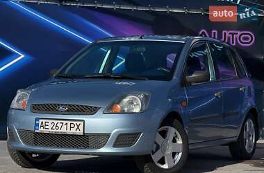 Хэтчбек Ford Fiesta 2006 в Запорожье