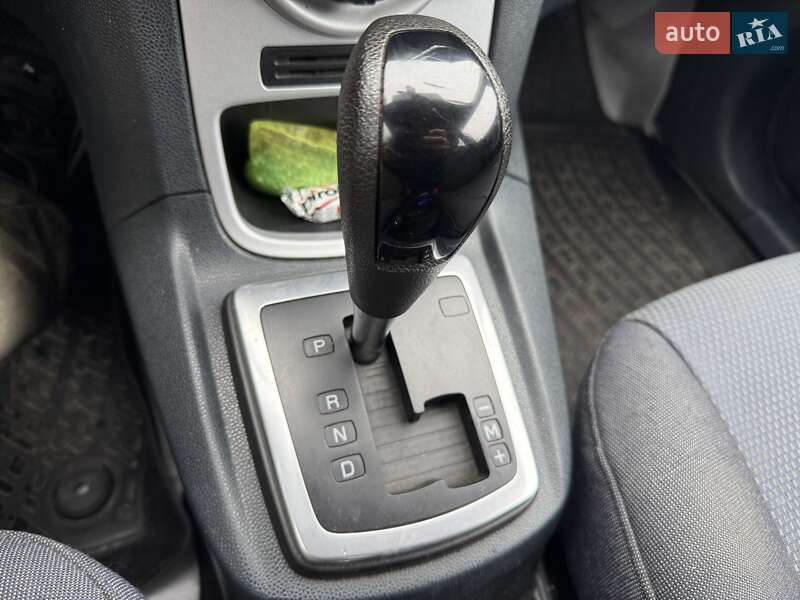 Хетчбек Ford Fiesta 2011 в Ужгороді фото 39 Хетчбек Ford Fiesta 2011 в Ужгороді