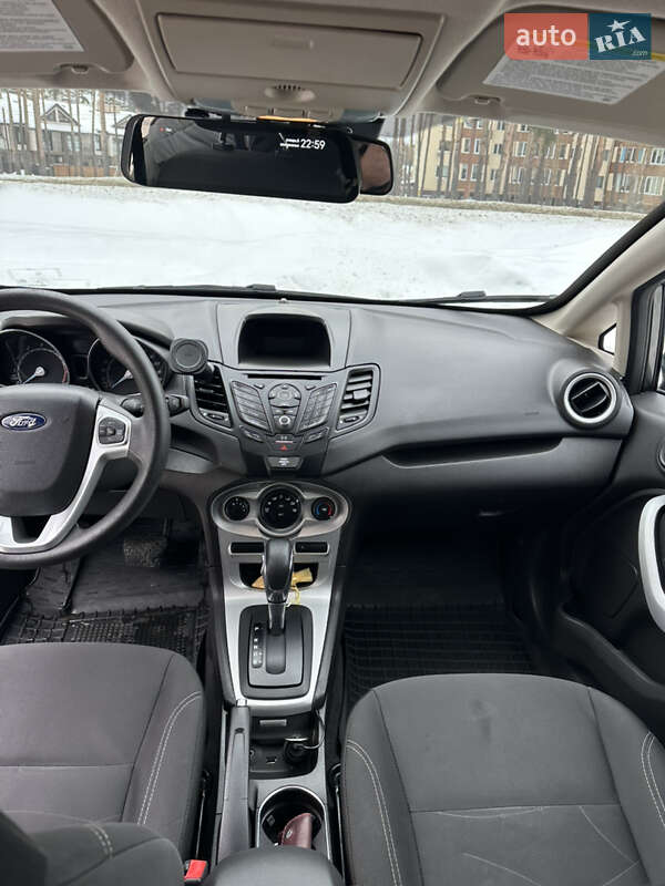 Хетчбек Ford Fiesta 2017 в Ірпені