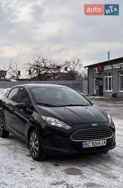 Седан Ford Fiesta 2017 в Золочеві