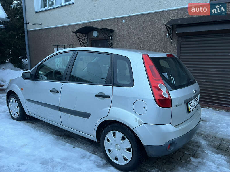 Хэтчбек Ford Fiesta 2006 в Тернополе