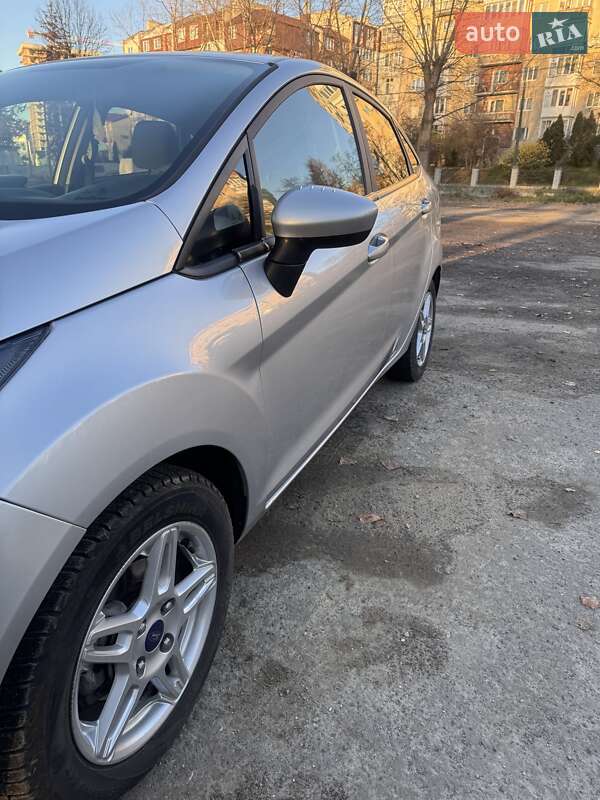 Седан Ford Fiesta 2018 в Тернополе фото 4 Седан Ford Fiesta 2018 в Тернополе