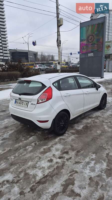 Хэтчбек Ford Fiesta 2017 в Киеве фото 2 Хэтчбек Ford Fiesta 2017 в Киеве
