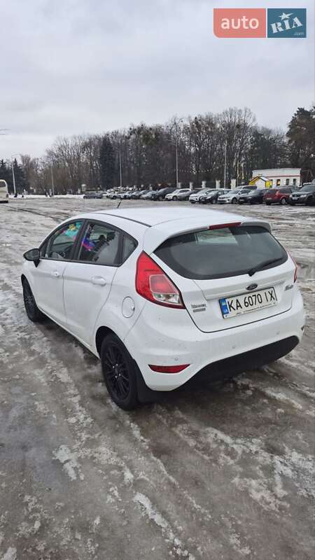 Хэтчбек Ford Fiesta 2017 в Киеве фото 5 Хэтчбек Ford Fiesta 2017 в Киеве