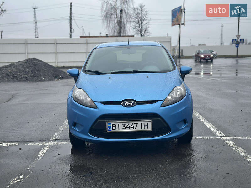 Хэтчбек Ford Fiesta 2011 в Кременчуге