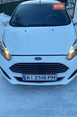 Хэтчбек Ford Fiesta 2014 в Киеве