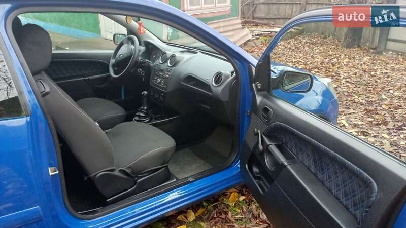 Хетчбек Ford Fiesta 2007 в Зарожанах фото 27 Хетчбек Ford Fiesta 2007 в Зарожанах