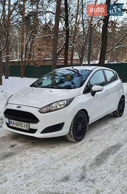 Хетчбек Ford Fiesta 2017 в Києві
