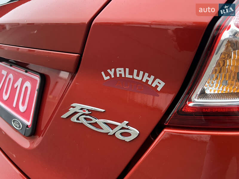 Хэтчбек Ford Fiesta 2018 в Киеве