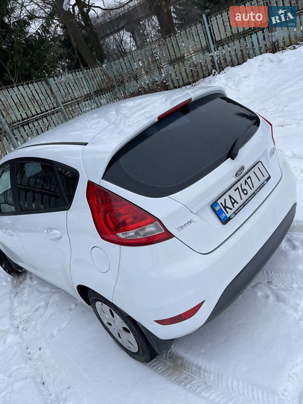 Хетчбек Ford Fiesta 2011 в Стрию фото 5 Хетчбек Ford Fiesta 2011 в Стрию