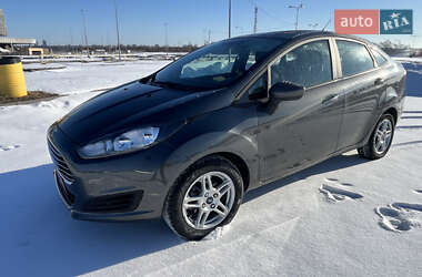 Седан Ford Fiesta 2019 в Львове