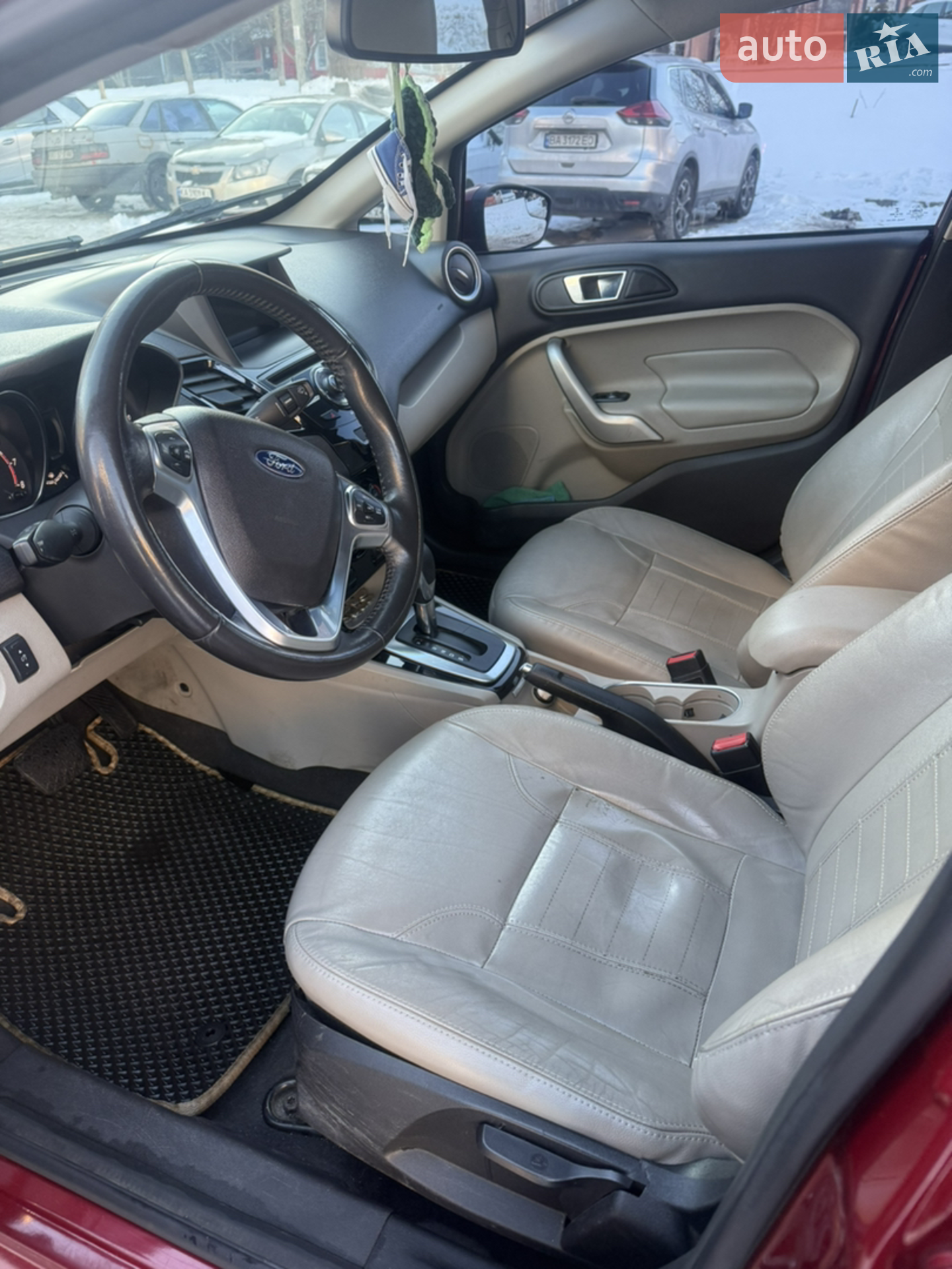 2016 Ford Fiesta - мініатюра 8