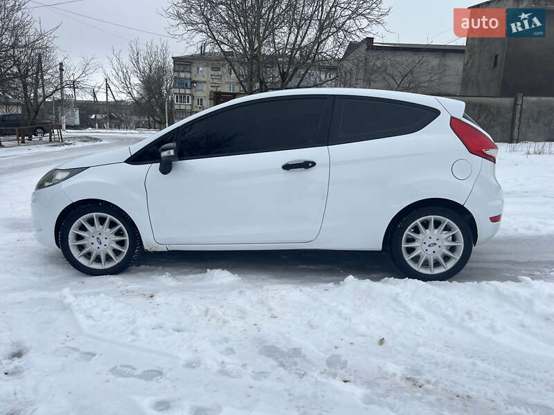 Хетчбек Ford Fiesta 2009 в Березівці