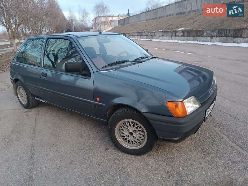 Ford Fiesta 1990