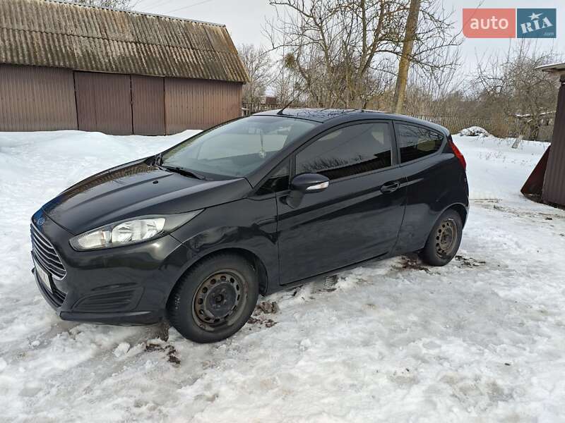 Хэтчбек Ford Fiesta 2014 в Виннице фото 2 Хэтчбек Ford Fiesta 2014 в Виннице