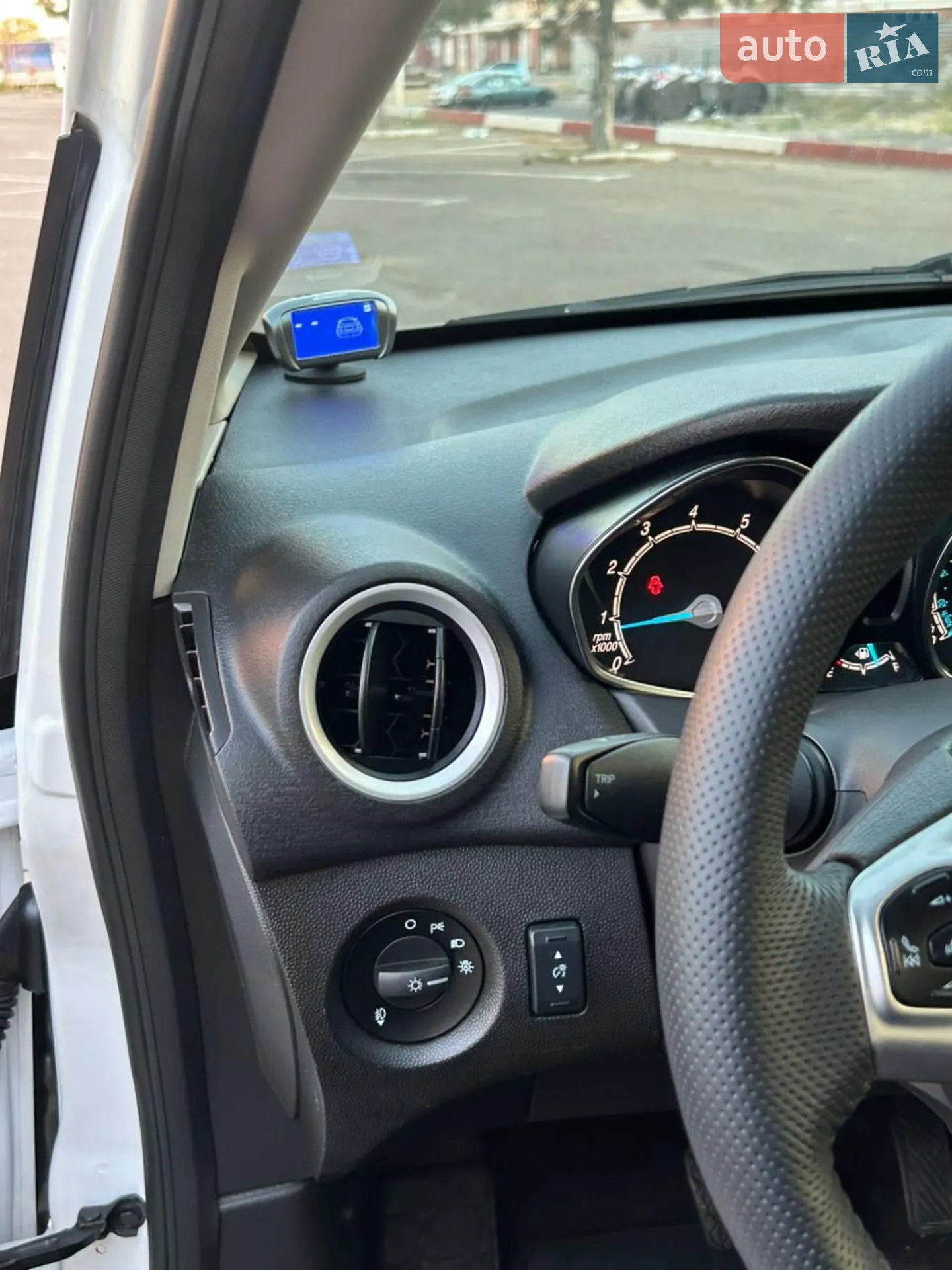 2015 Ford Fiesta - мініатюра 3