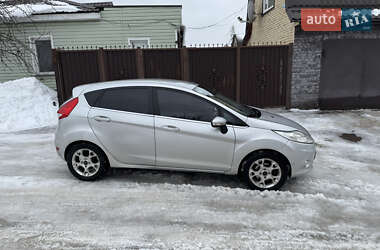 Хэтчбек Ford Fiesta 2010 в Чернигове