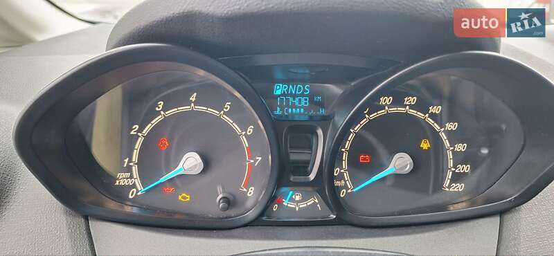 Хэтчбек Ford Fiesta 2012 в Киеве