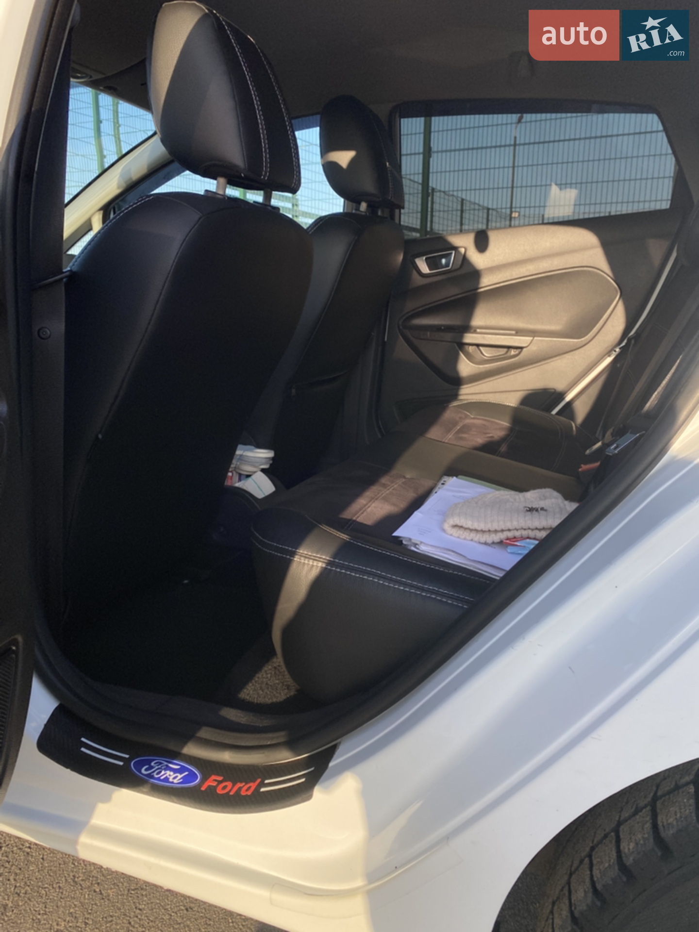 2013 Ford Fiesta - мініатюра 8