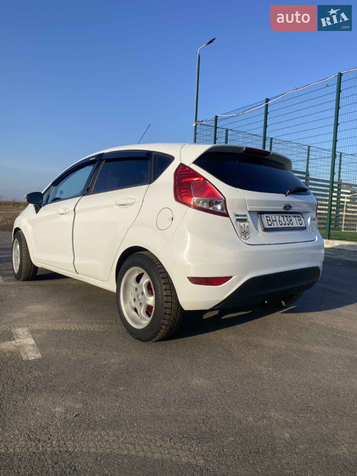 2013 Ford Fiesta - мініатюра 18