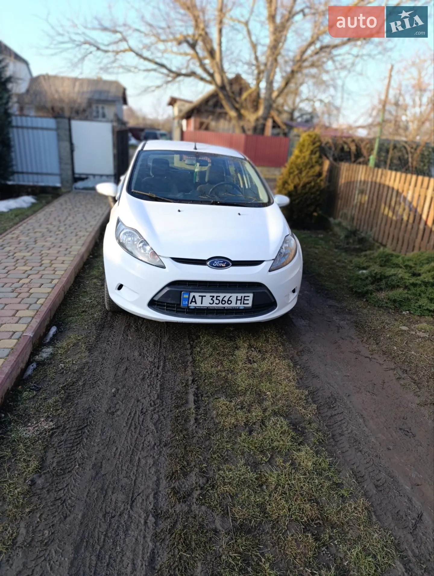 2012 Ford Fiesta - мініатюра 8
