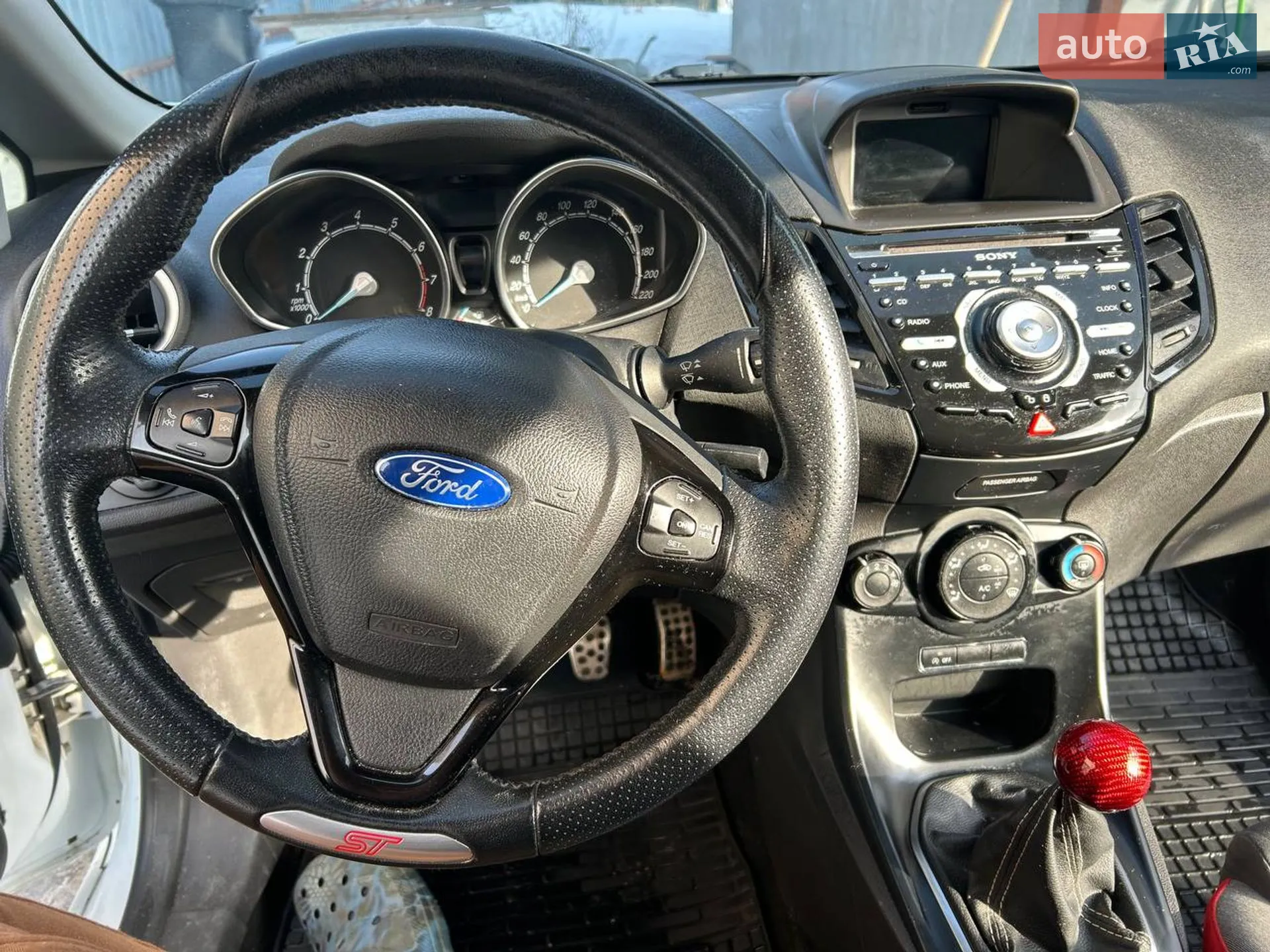 2013 Ford Fiesta - мініатюра 7