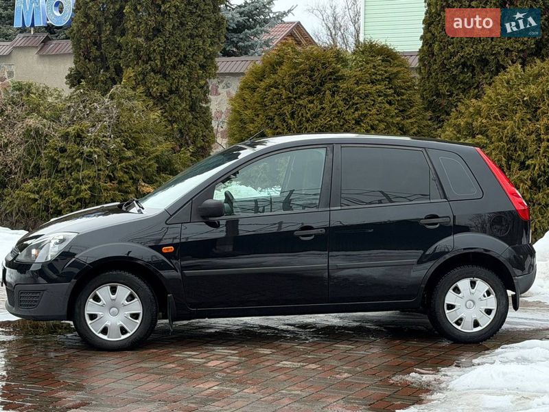 Хетчбек Ford Fiesta 2007 в Прилуках