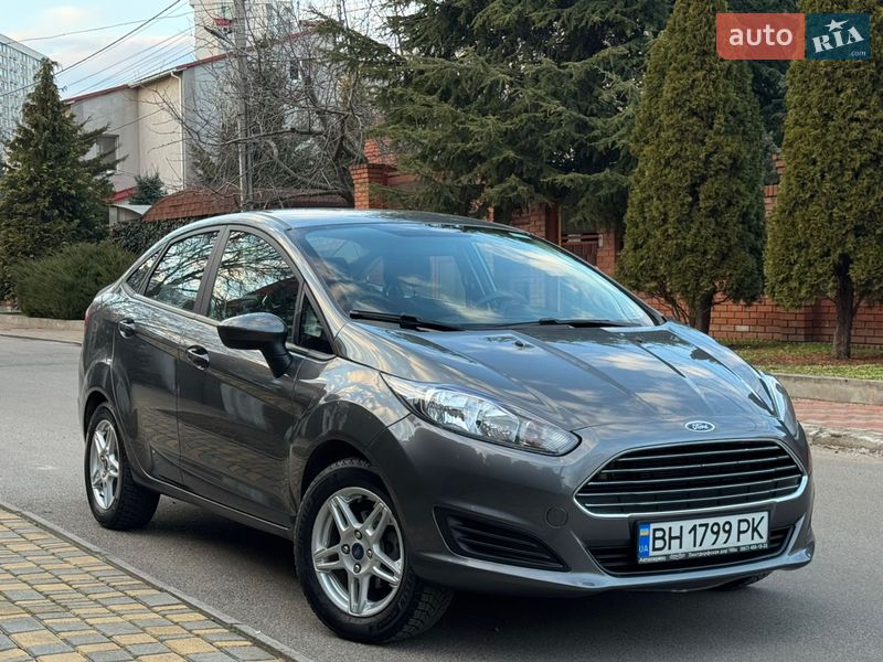 Седан Ford Fiesta 2019 в Одесі