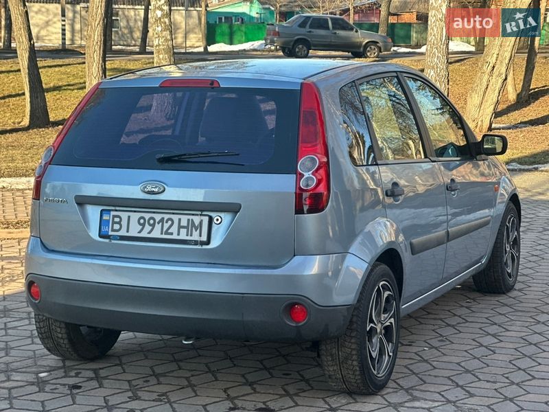 Хетчбек Ford Fiesta 2007 в Лубнах