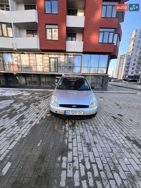 Хетчбек Ford Fiesta 2005 в Тернополі