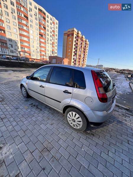 Хетчбек Ford Fiesta 2005 в Тернополі