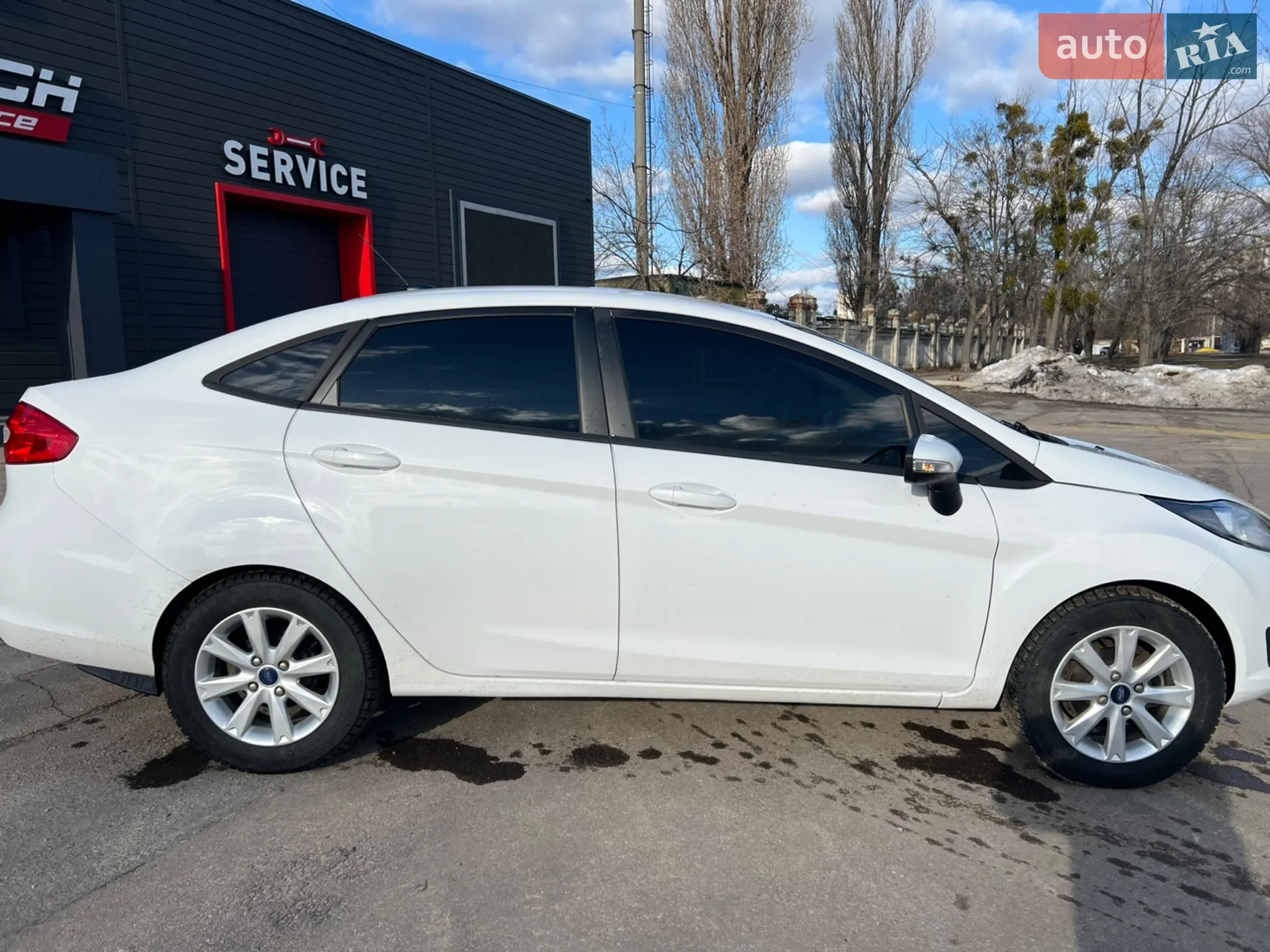 2012 Ford Fiesta - мініатюра 9