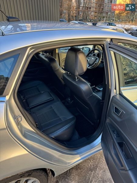 Седан Ford Fiesta 2014 в Києві