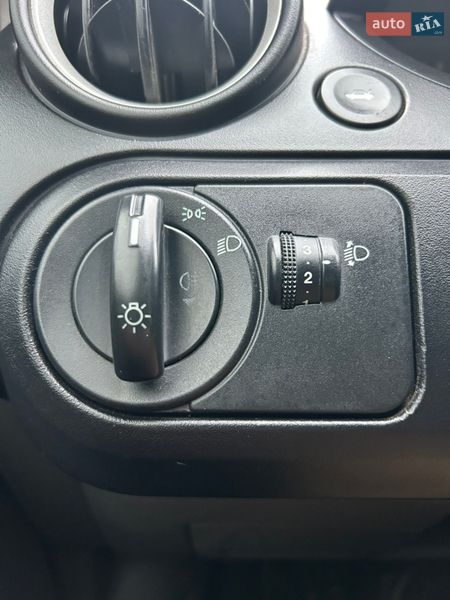 Хэтчбек Ford Fiesta 2006 в Вапнярке