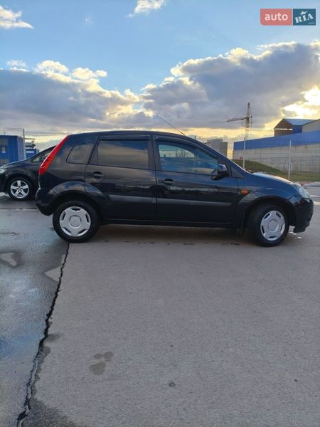 Хетчбек Ford Fiesta 2007 в Вінниці
