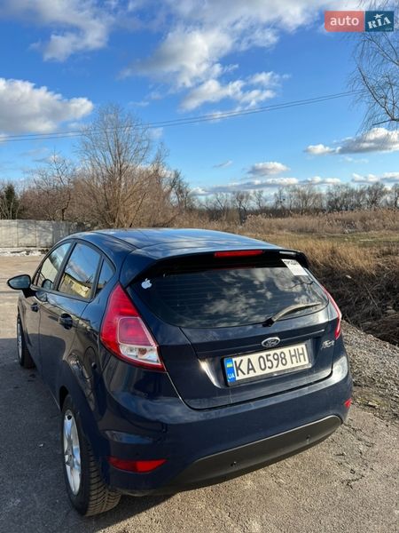 Хэтчбек Ford Fiesta 2015 в Киеве фото 4 Хэтчбек Ford Fiesta 2015 в Киеве
