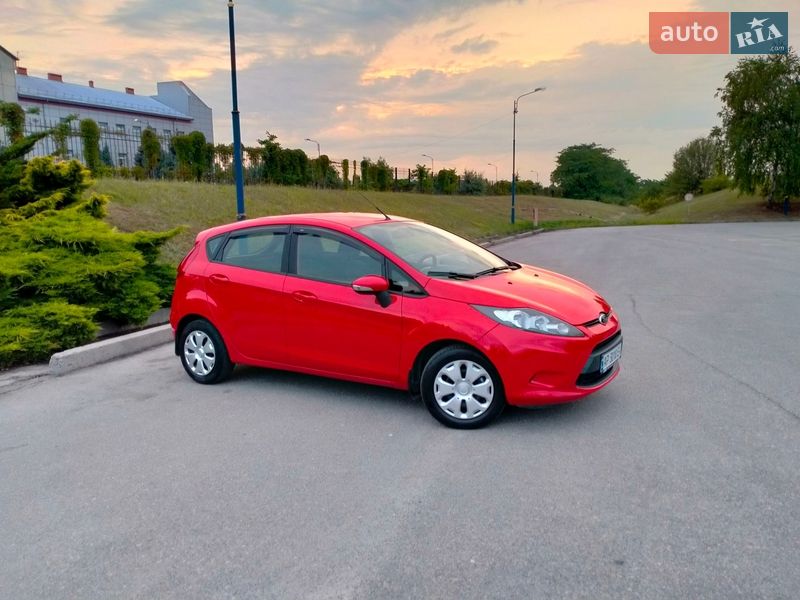 Хэтчбек Ford Fiesta 2012 в Запорожье