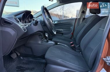 Хетчбек Ford Fiesta 2016 в Києві