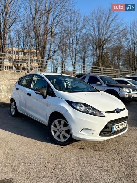 Хэтчбек Ford Fiesta 2009 в Тернополе