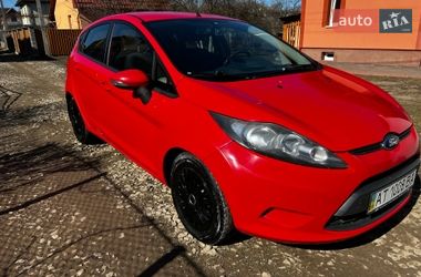 Хэтчбек Ford Fiesta 2012 в Ивано-Франковске