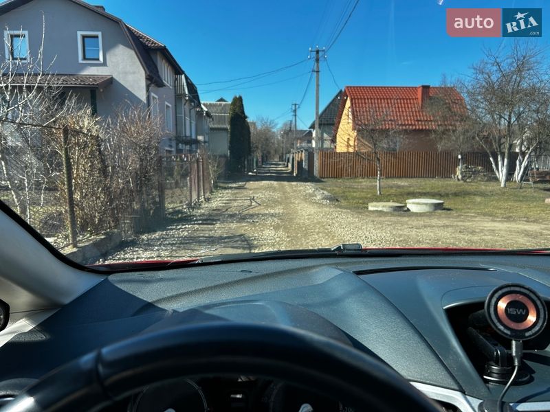 Хэтчбек Ford Fiesta 2012 в Ивано-Франковске
